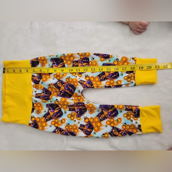 Grow With Me Joggers 12 month - 2T - Picture 4 of 4